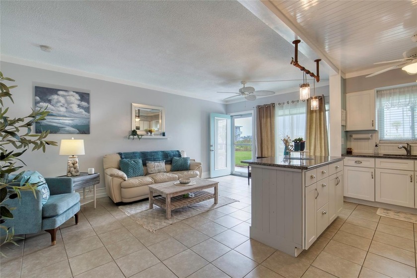 Updated move-in ready, this beautiful condo on the Ormond Beach - photo 8