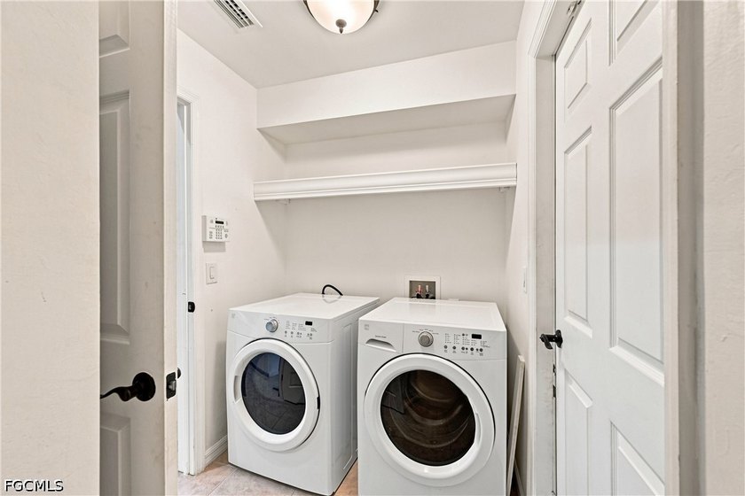 Welcome to this beautiful 3-bedroom, 2-bath home offering over 1 - photo 19