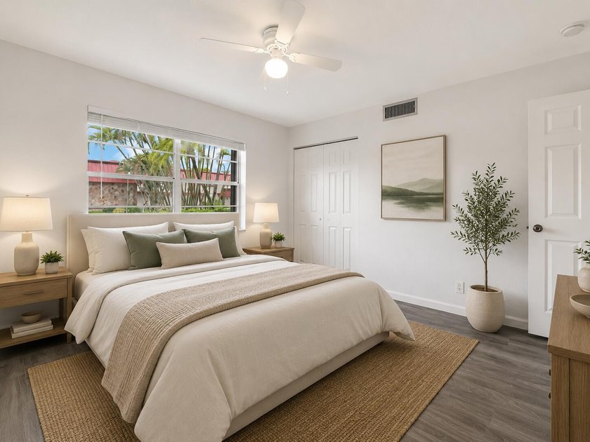 Welcome to this newly renovated, move-in-ready first-floor condo - photo 20