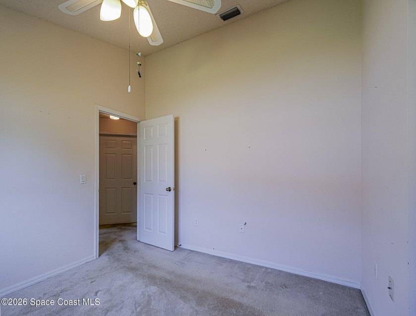 Welcome to this beautifully maintained 3-bedroom, 2-bath home - photo 25