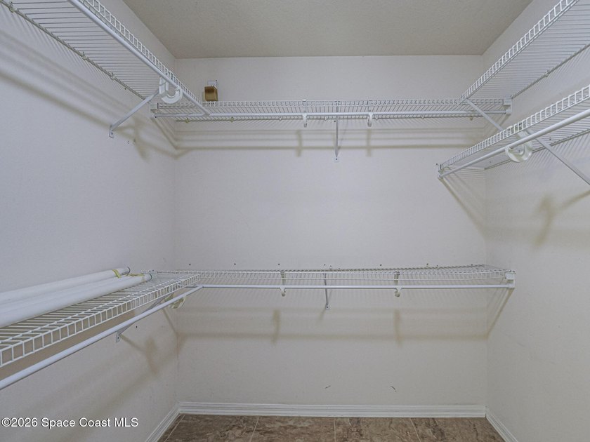 Welcome to this beautifully maintained 3-bedroom, 2-bath home - photo 28