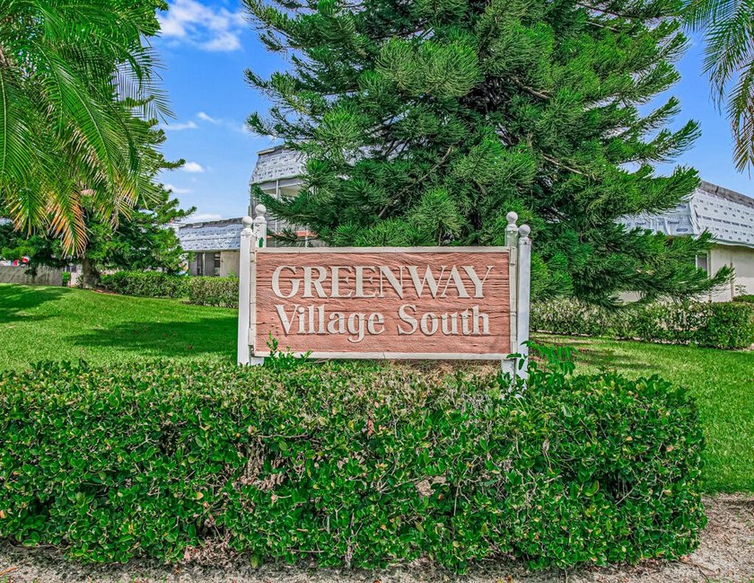 Welcome to this newly renovated, move-in-ready first-floor condo - photo 45