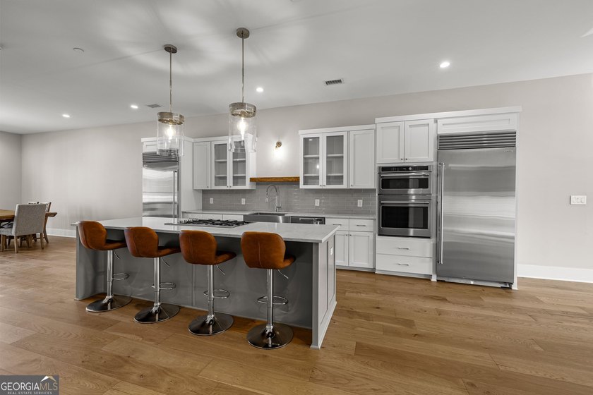 Indulge in luxury at this exquisite Triangle Park townhome. It's - photo 12