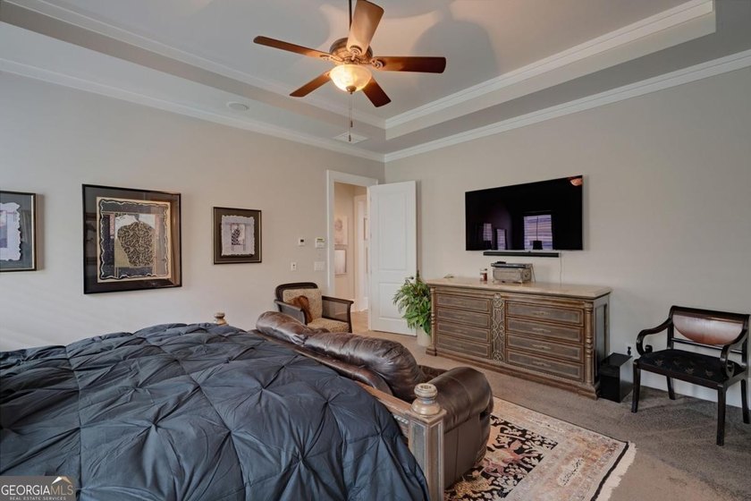 Welcome to 300 Horseshoe Bend, a beautifully maintained home - photo 21