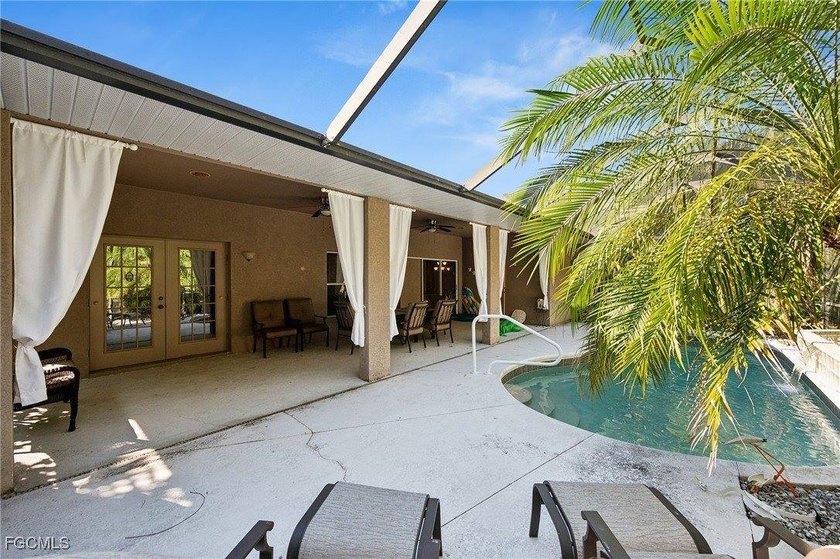 Priced to Sell!! Beautiful 4/2/2 pool home built by Mercedes - photo 43