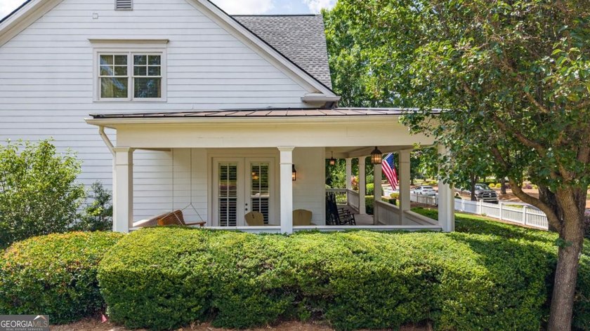 Welcome to 300 Horseshoe Bend, a beautifully maintained home - photo 46