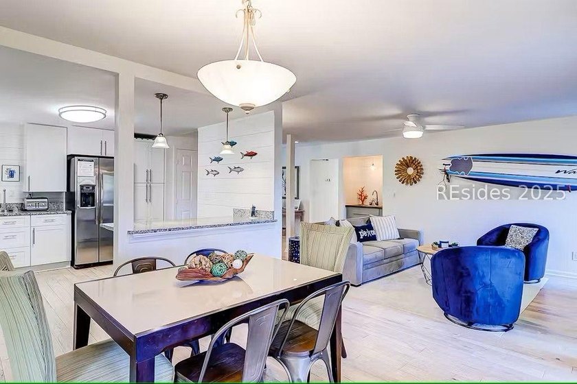 One of the Finest Evian Villas in Shipyard! Step into this - photo 11