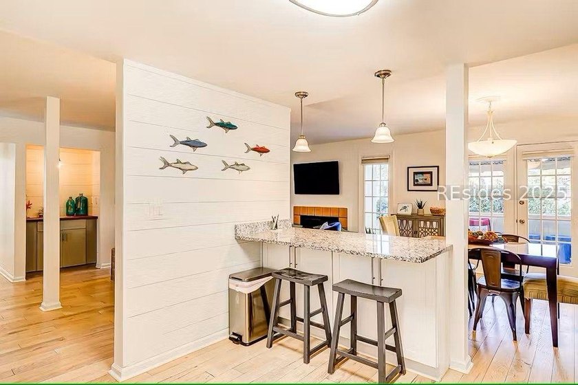One of the Finest Evian Villas in Shipyard! Step into this - photo 12