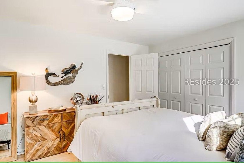One of the Finest Evian Villas in Shipyard! Step into this - photo 23