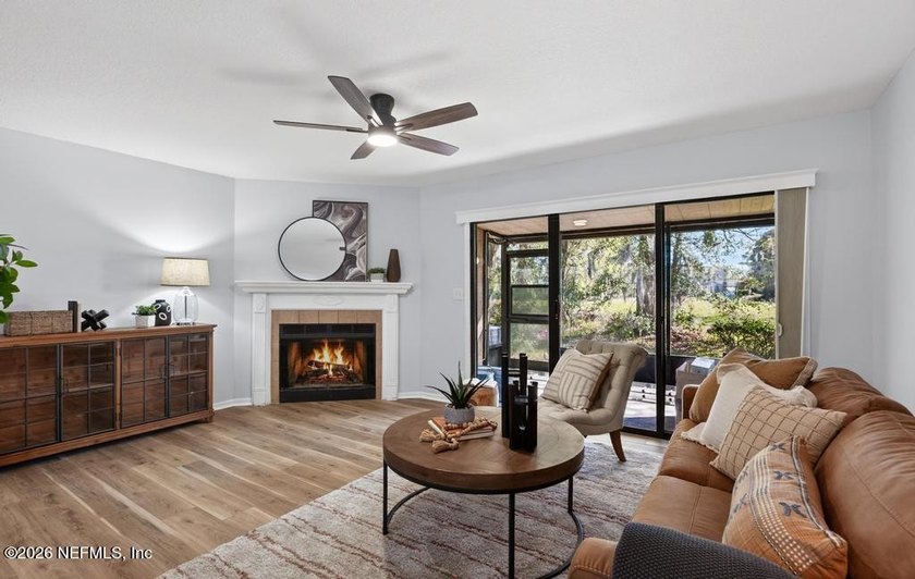 Welcome to this recently updated two-bedroom, two and a half - photo 25