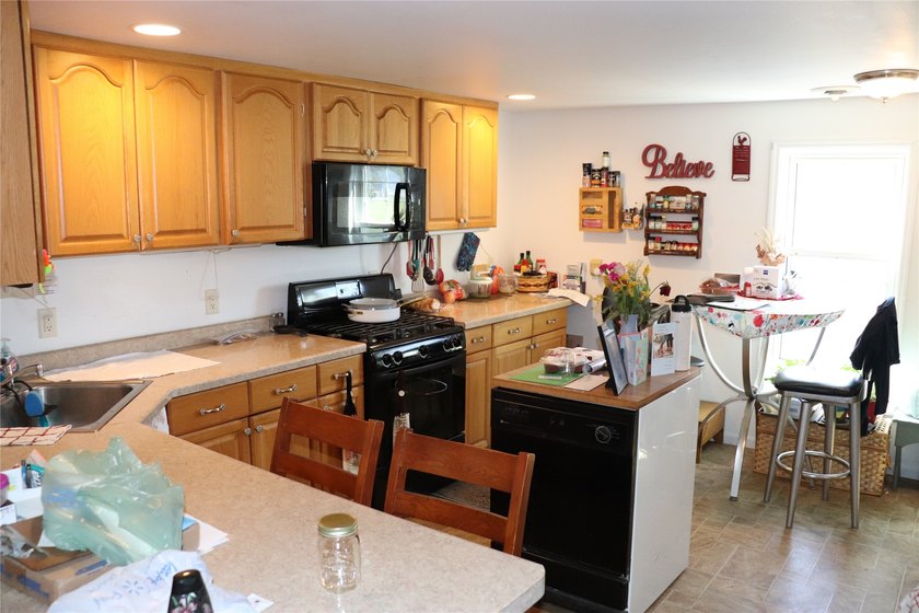 Motivated Seller! Perfect Opportunity to get into the Rental - photo 29
