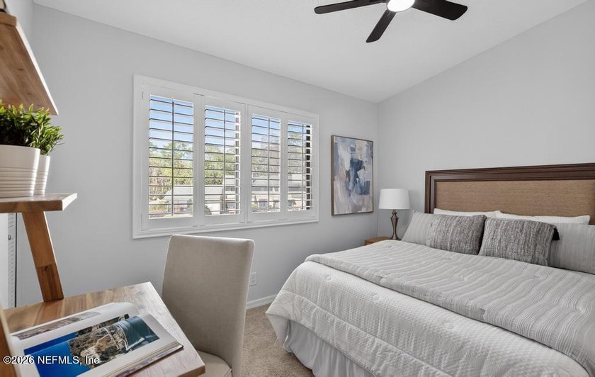 Welcome to this recently updated two-bedroom, two and a half - photo 33
