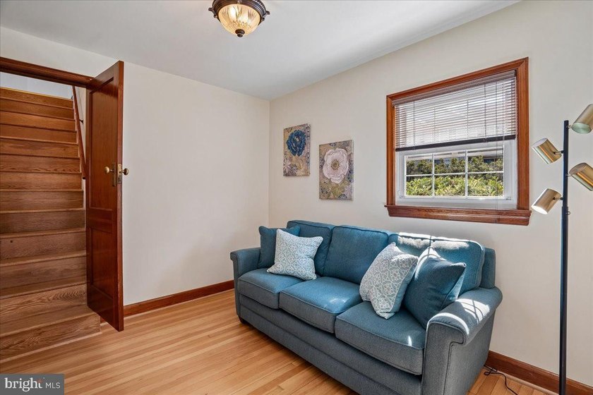 Enjoy waterfront living in this beautiful home on Cypress Creek - photo 37