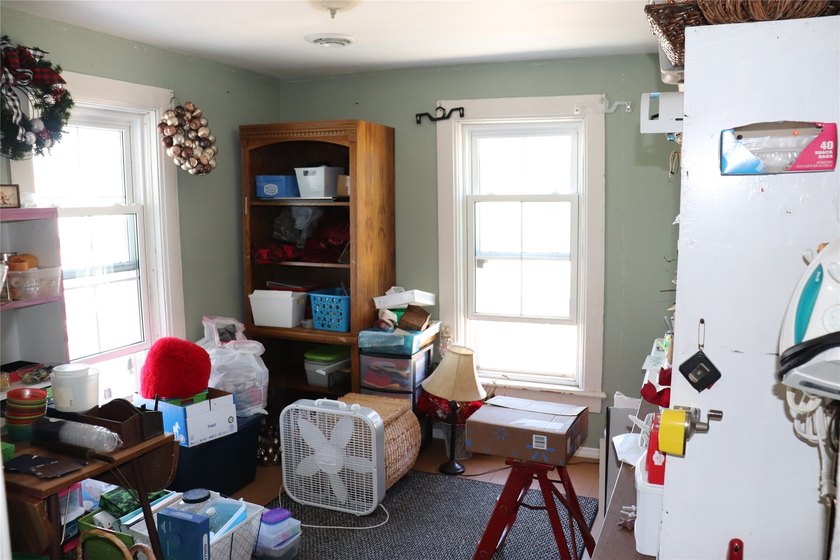 Motivated Seller! Perfect Opportunity to get into the Rental - photo 38