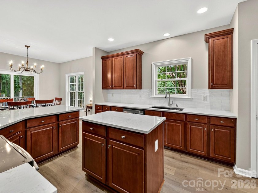 Stunning brick-front home in coveted Somerset, zoned for - photo 17