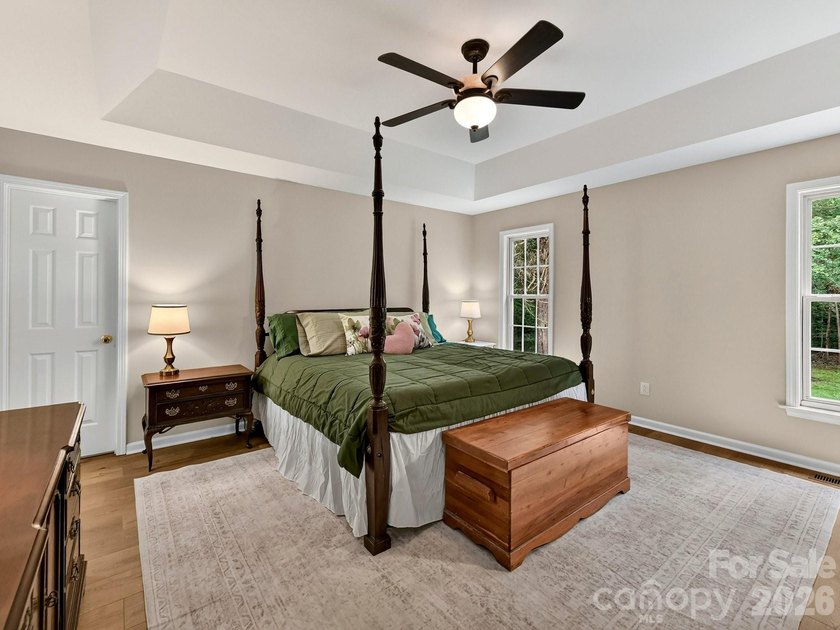 Stunning brick-front home in coveted Somerset, zoned for - photo 18