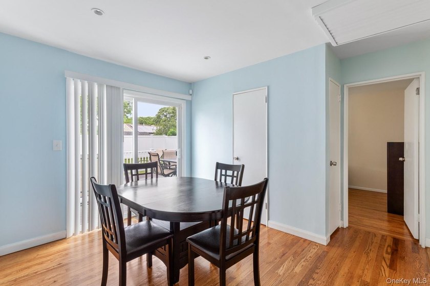 Welcome to 1032 Thompson Dr - a meticulously maintained - photo 9