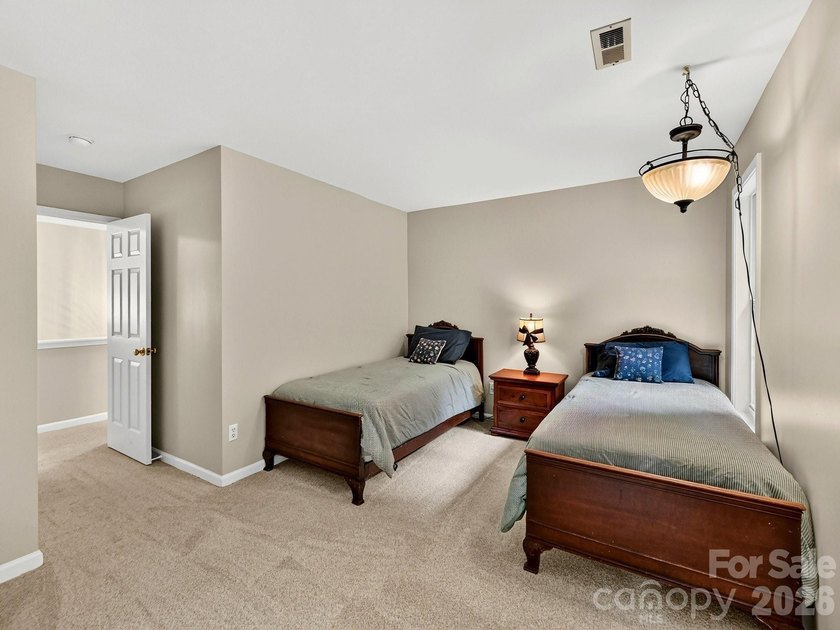 Stunning brick-front home in coveted Somerset, zoned for - photo 28