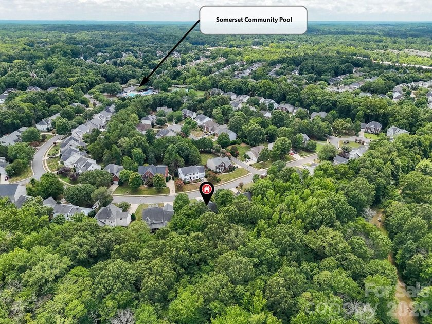 Stunning brick-front home in coveted Somerset, zoned for - photo 40