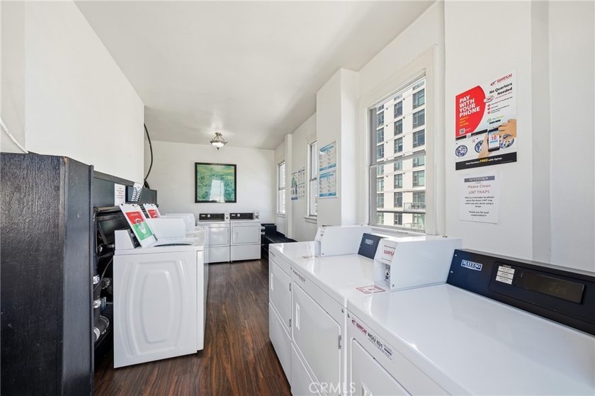 Fully furnished, turnkey condo in the heart of Downtown Long - photo 26
