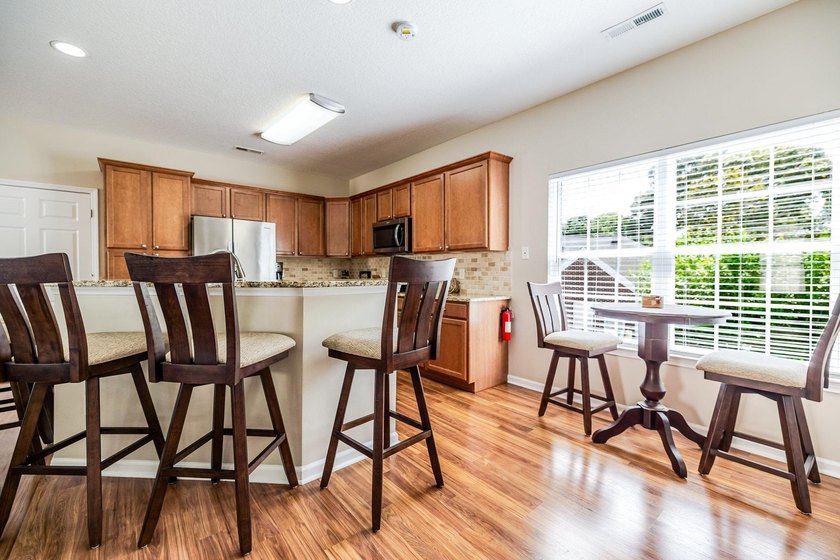 ELEVATOR ACCESS TO ALL THREE LEVELS! Welcome to 27 Palmas Drive - photo 7
