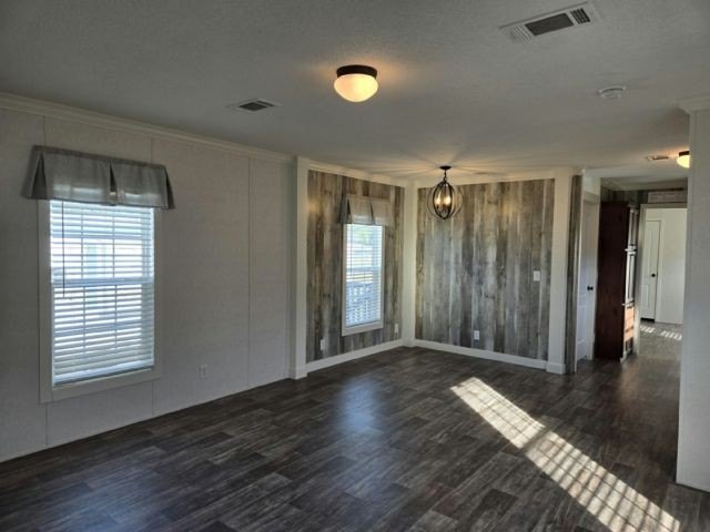 Own your own home in a quiet, well-maintained neighborhood! This - photo 3