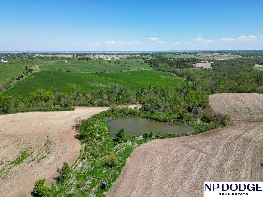 Rare opportunity to own a beautiful piece of land with - photo 6