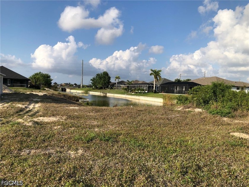 Freshwater canal with outstanding view of 4 intersecting canals - photo 4