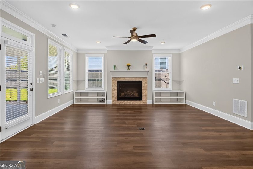 Welcome to 328 McQueen Way in Courtyards at Hickory Flat, a - photo 14