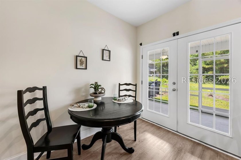 First-Floor Primary | Screened Back Porch | Minutes from - photo 14