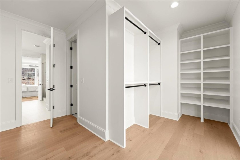 Stunning new construction, PRICED UNDER APPRAISAL, directly on - photo 29