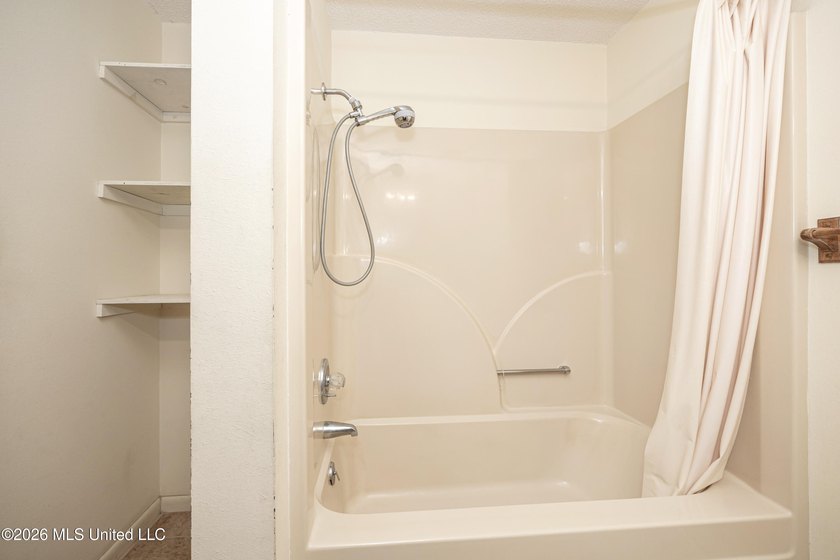 Nestled in the desirable Latimer community, this well-maintained - photo 35