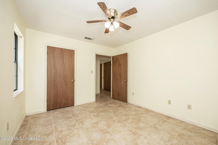 Nestled in the desirable Latimer community, this well-maintained - photo 37