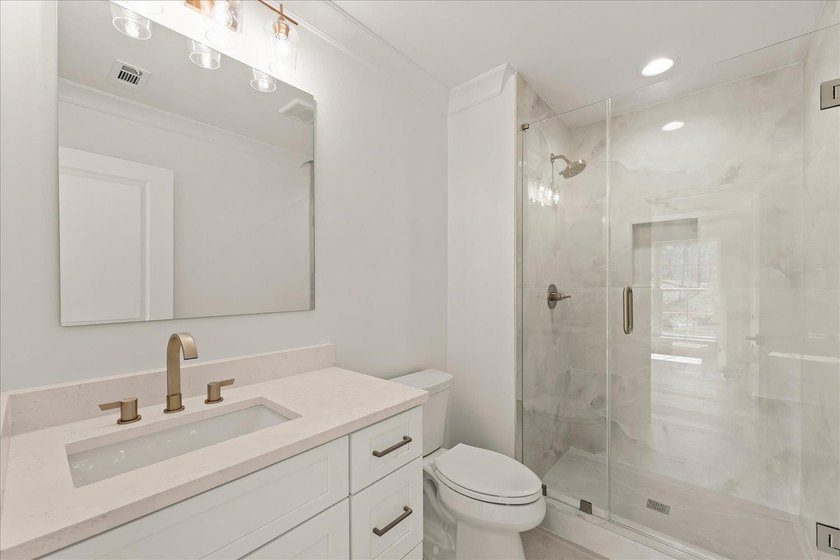 Stunning new construction, PRICED UNDER APPRAISAL, directly on - photo 38