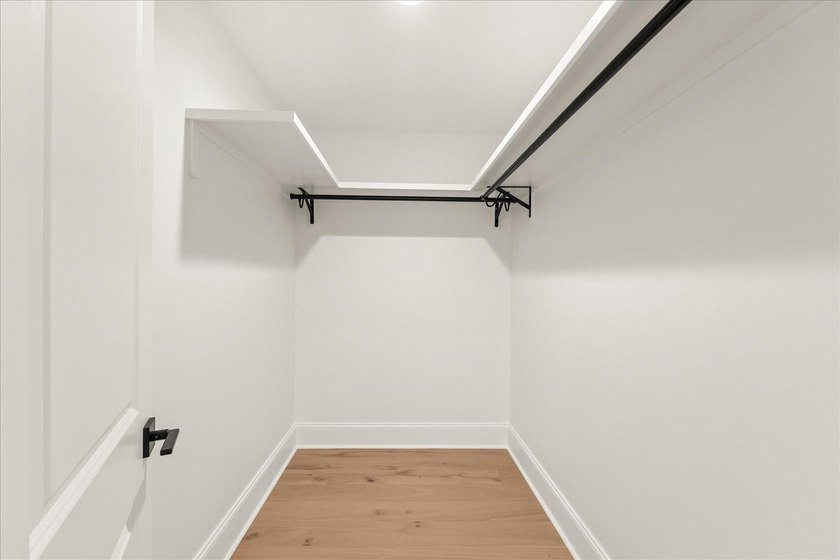 Stunning new construction, PRICED UNDER APPRAISAL, directly on - photo 40