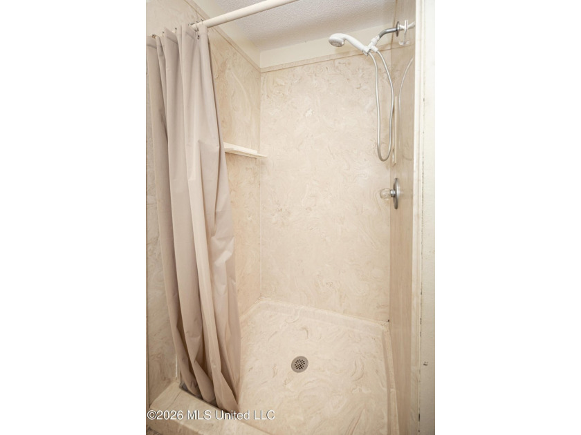 Nestled in the desirable Latimer community, this well-maintained - photo 43
