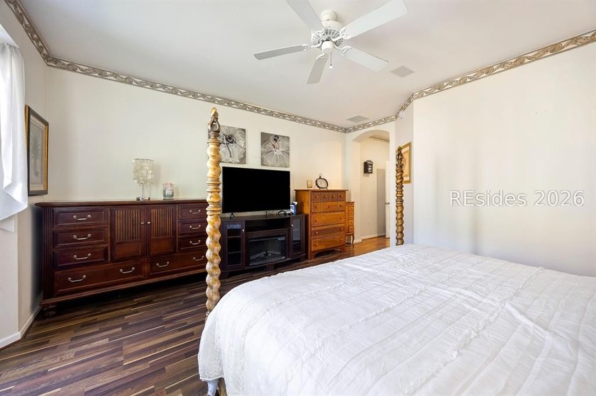 Welcome to 39 Hamilton Drive, a spacious Charlotte/Madison model - photo 19