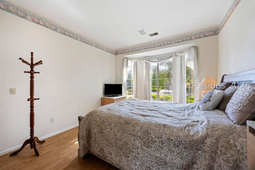 Welcome to 39 Hamilton Drive, a spacious Charlotte/Madison model - photo 27