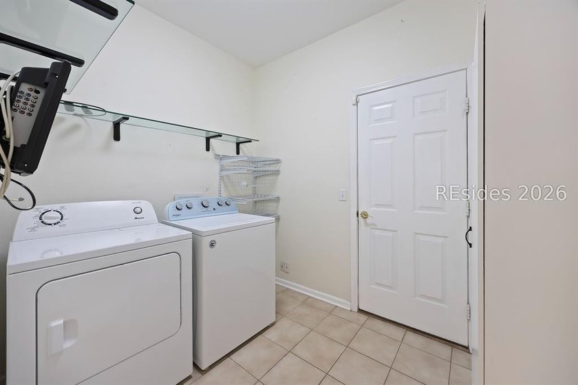 Welcome to 39 Hamilton Drive, a spacious Charlotte/Madison model - photo 33