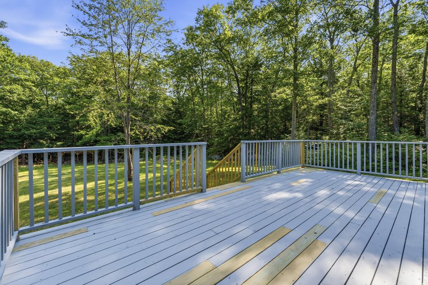 Nestled on 8 private acres, this charming 1862 sq. ft - photo 42