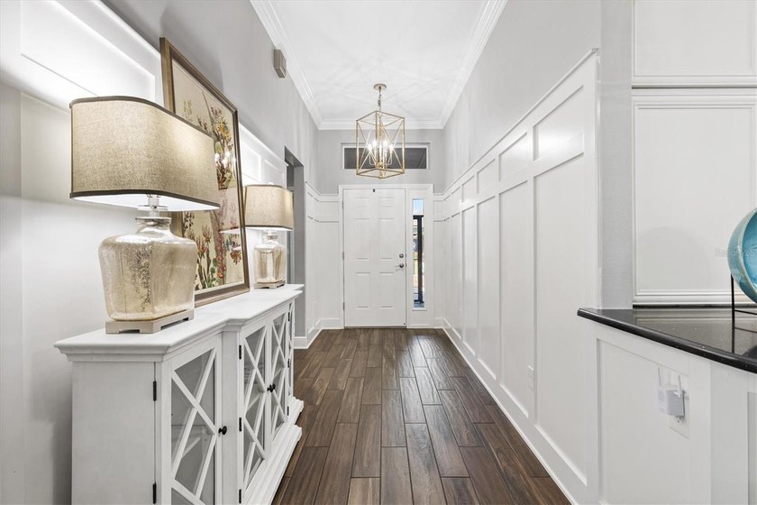Custom Luxury Home | Gourmet Kitchen Suite | Private Guest Wing - photo 5