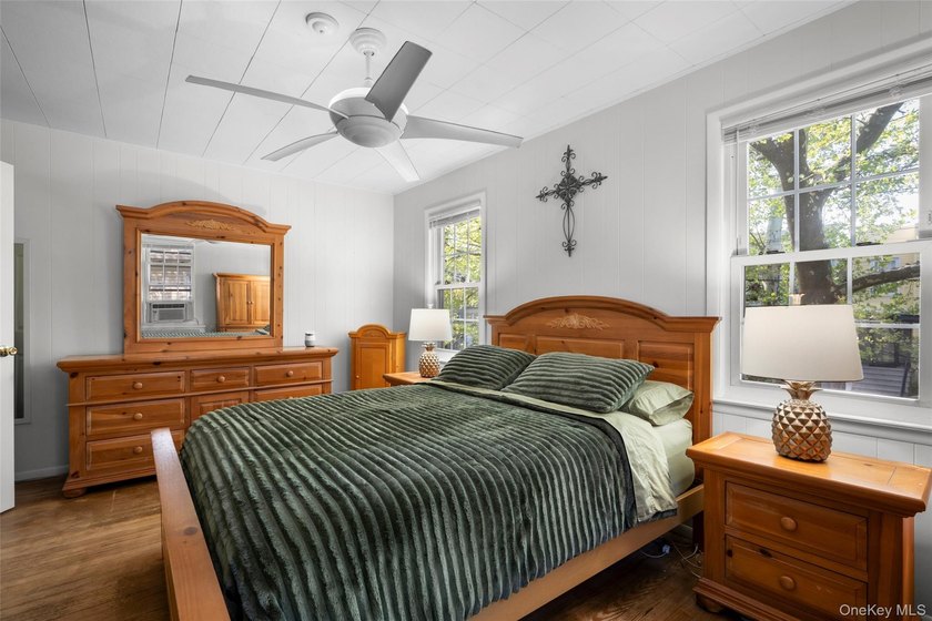 Welcome to 2839 Wellman Avenue, a well maintained single family - photo 14