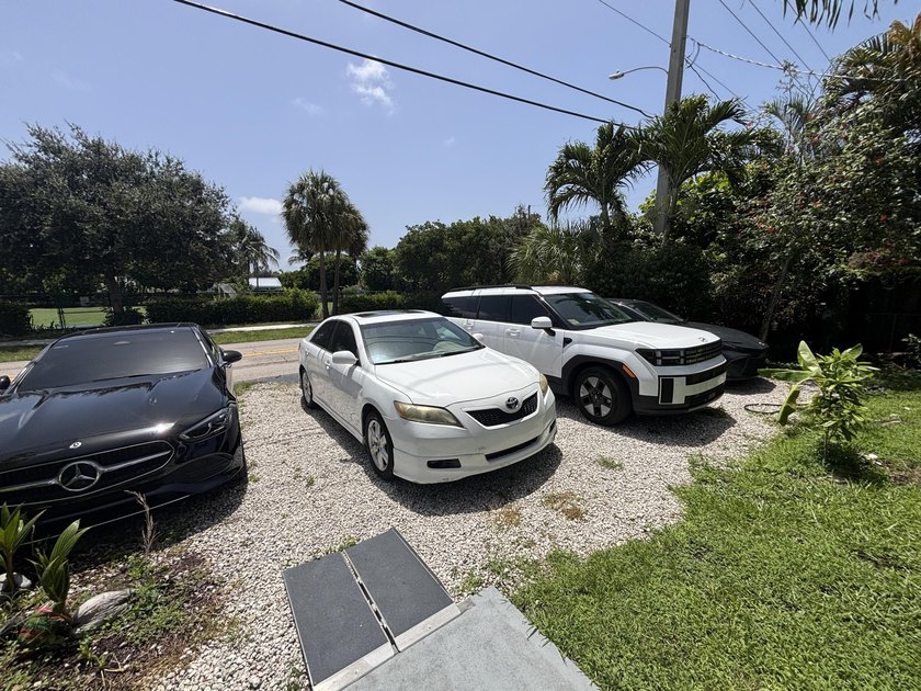 Exceptional Investment Opportunity in Lantana! Located on a - photo 18