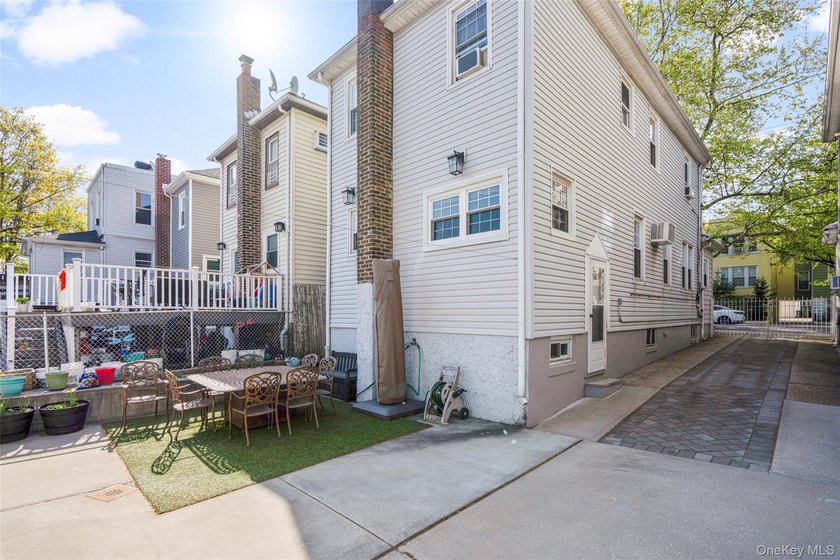 Welcome to 2839 Wellman Avenue, a well maintained single family - photo 22