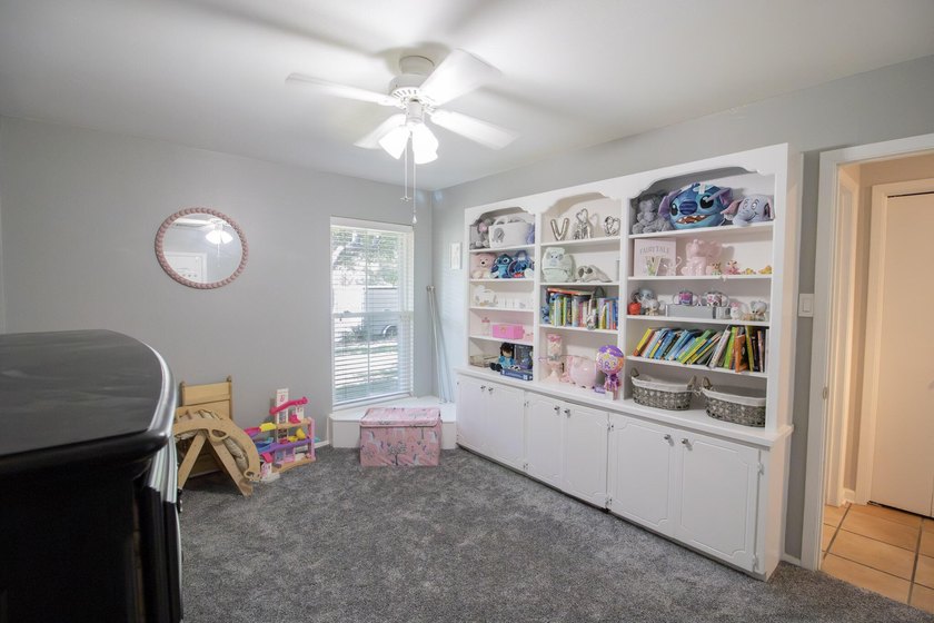 Welcome to your new home! This split bedroom plan not only gives - photo 33