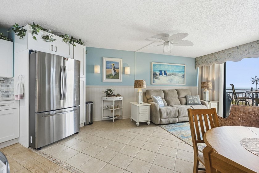 **Must-See Ocean View Condo!** Beautifully decorated 1-bedroom - photo 5