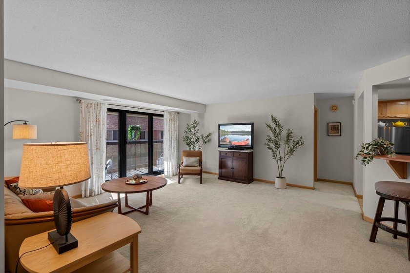Enjoy an exceptional Minneapolis location in the heart of the - photo 11
