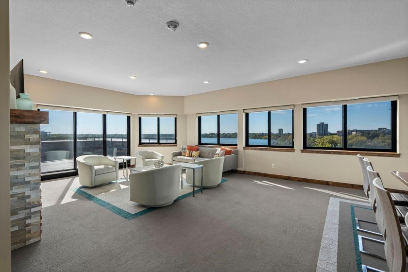 Enjoy an exceptional Minneapolis location in the heart of the - photo 35
