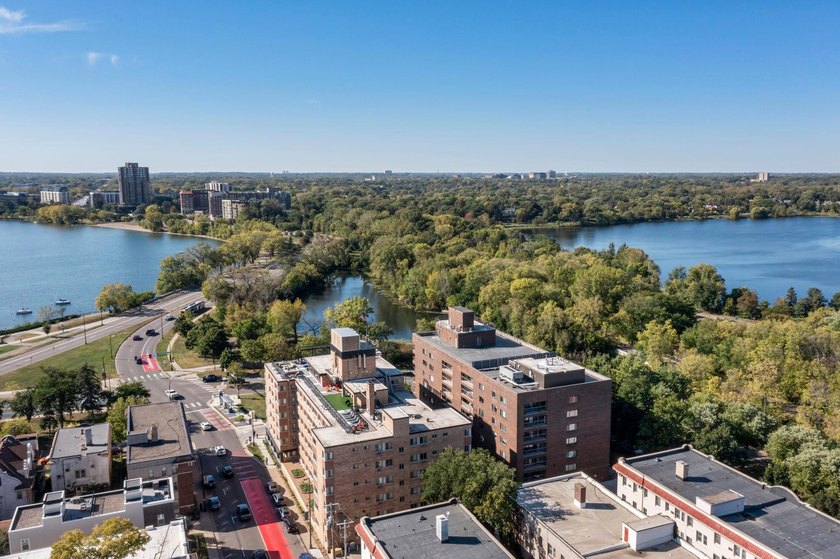 Enjoy an exceptional Minneapolis location in the heart of the - photo 47