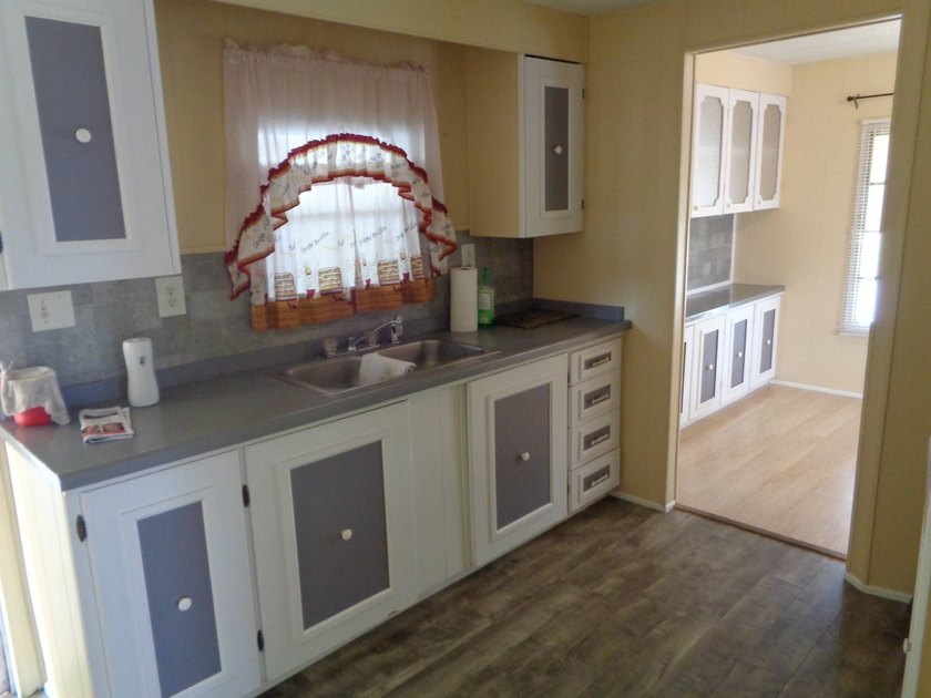 THIS 2/2 IN THE UNIQUE 55+COMMUNITY OF HARBORVIEW IS JUST UNDER - photo 11